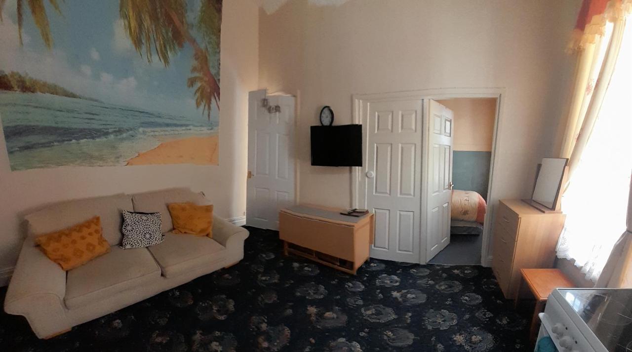 Nova Holiday Apartments Blackpool Eksteriør bilde